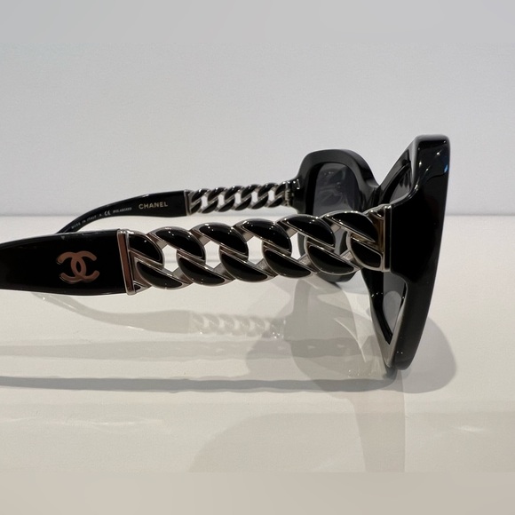 CHANEL INTERLOCKING CC BLACK AND SILVER GRADIENT SUNGLASSES NEW IN BOX! - Picture 13 of 17